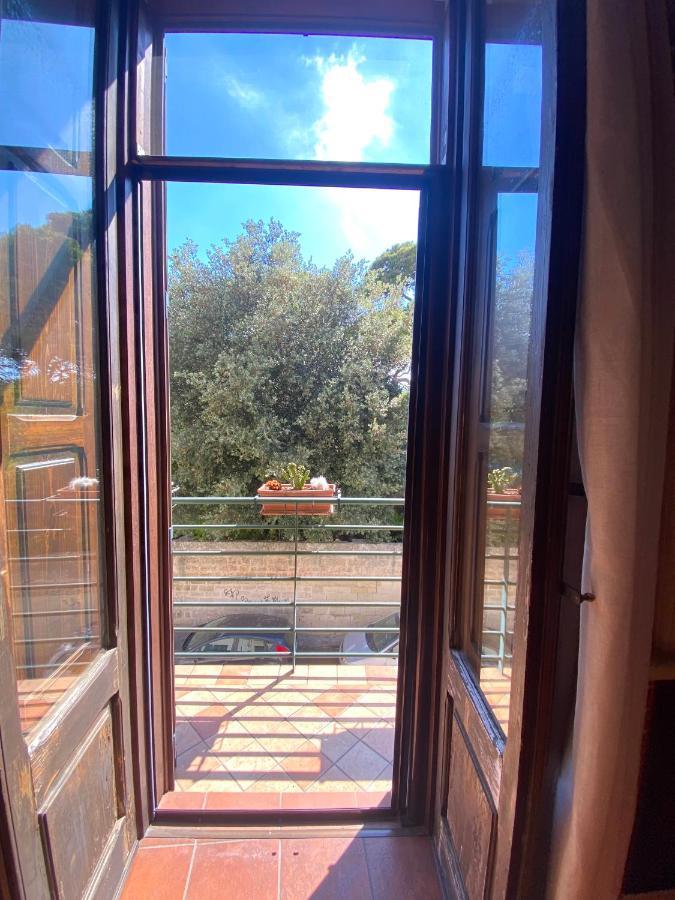 Casa Chiara, Roof Terrace, 100M To The Historical Center Apartment Lecce Exterior photo