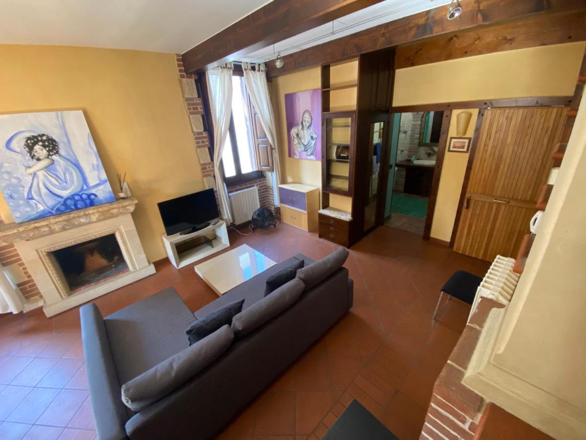 Casa Chiara, Roof Terrace, 100M To The Historical Center Apartment Lecce Exterior photo