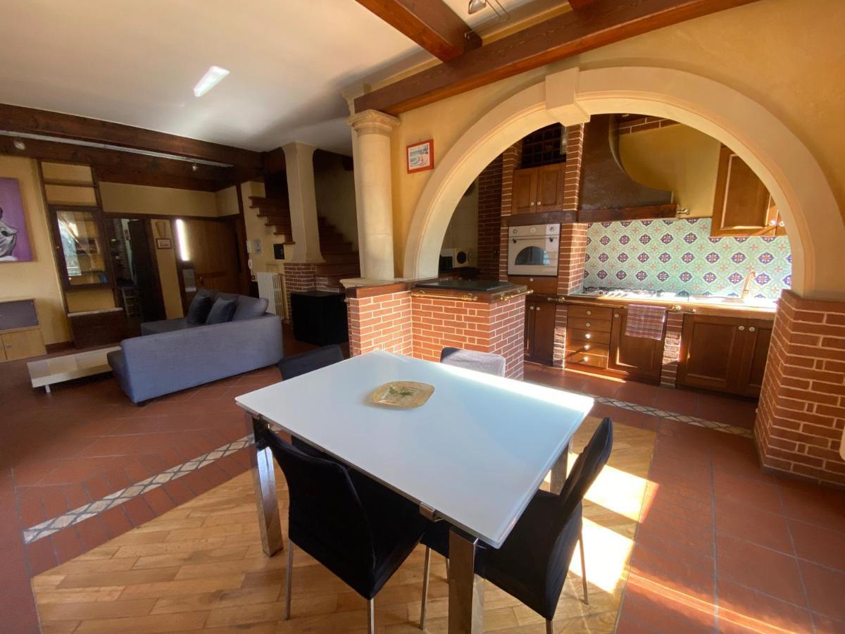 Casa Chiara, Roof Terrace, 100M To The Historical Center Apartment Lecce Exterior photo