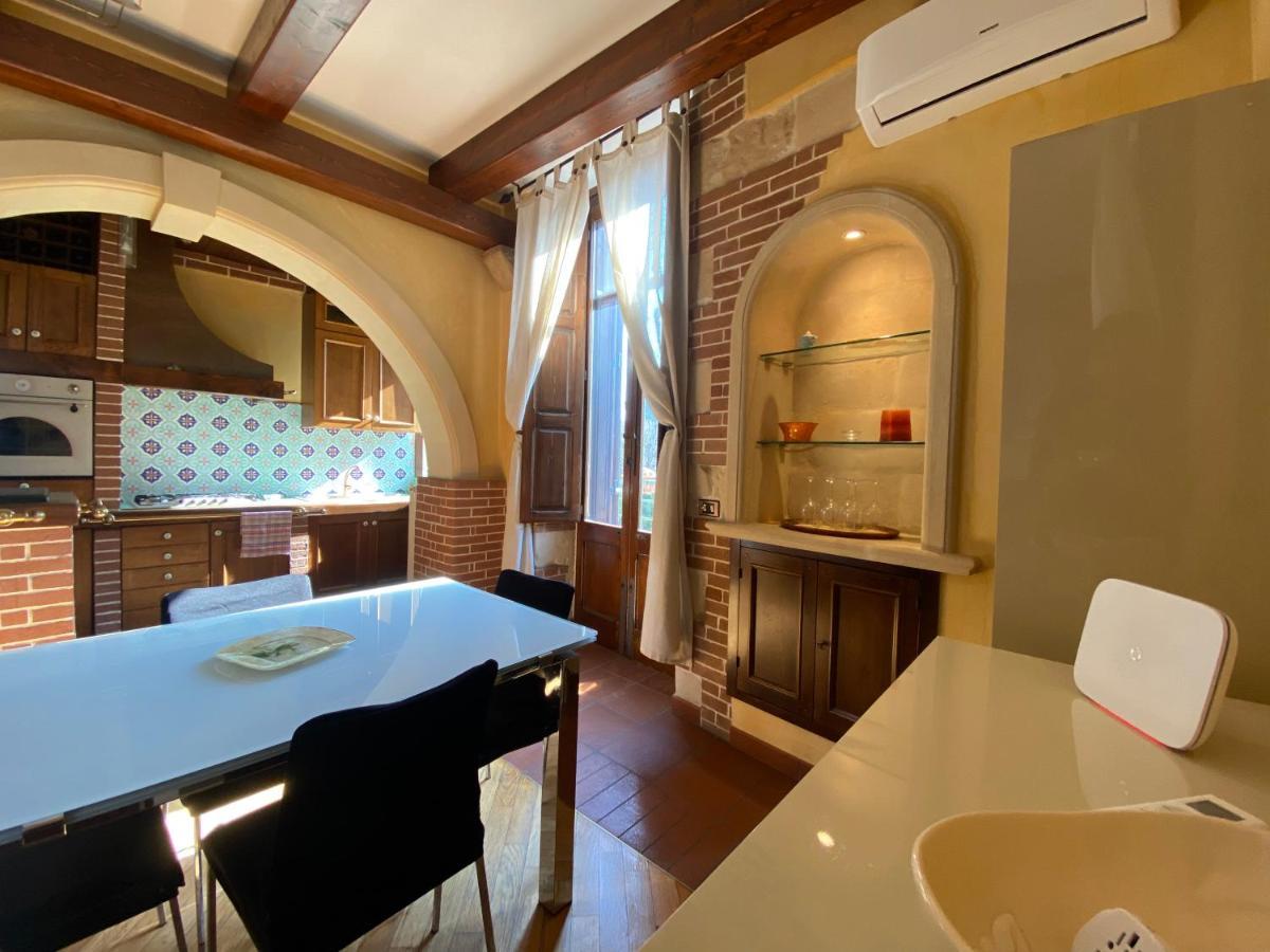 Casa Chiara, Roof Terrace, 100M To The Historical Center Apartment Lecce Exterior photo