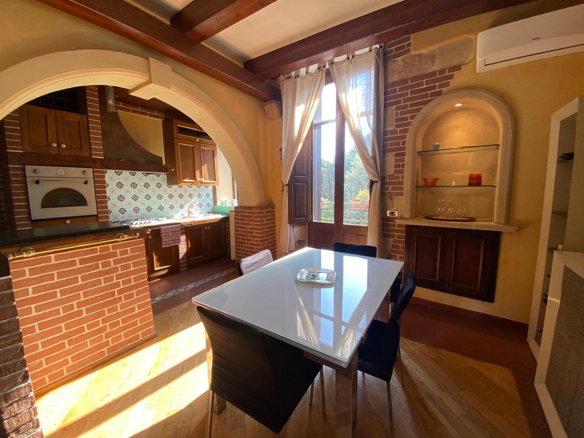 Casa Chiara, Roof Terrace, 100M To The Historical Center Apartment Lecce Exterior photo
